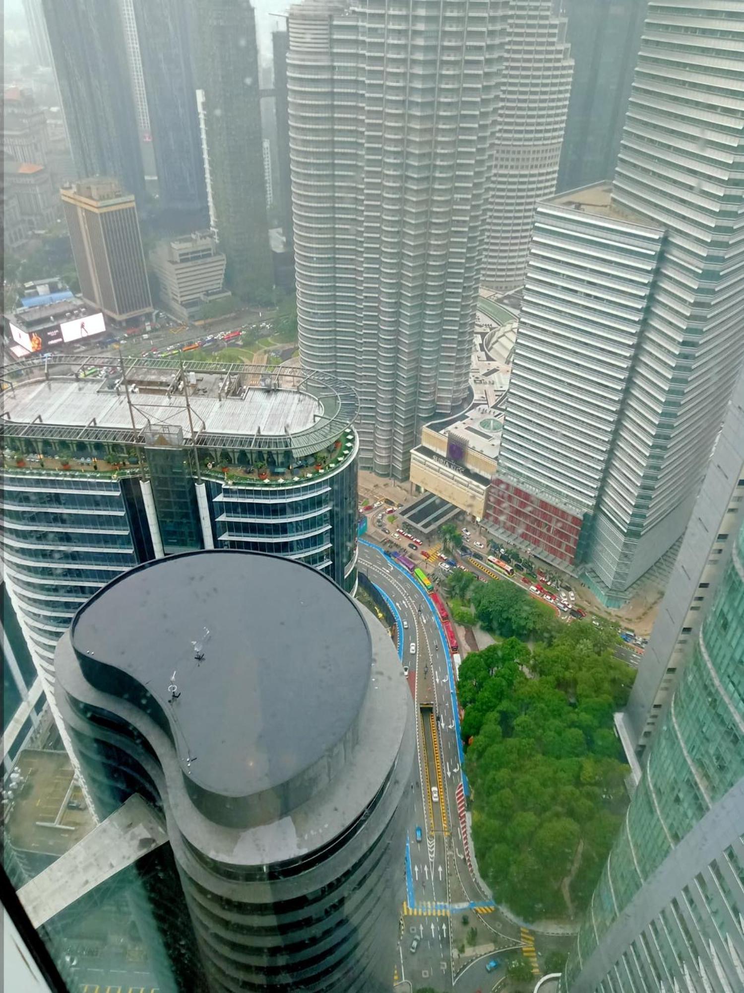 Sky Klcc Centre By Kd Sky Pangsapuri Kuala Lumpur